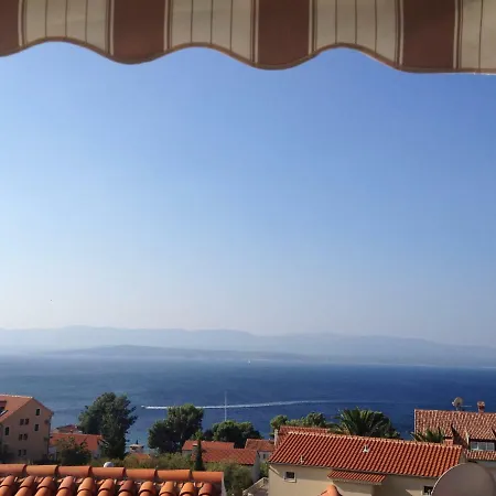 Sea View Apartment Bol